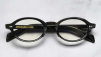 5056322138292_5.jpg
