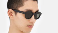 Vostro Black